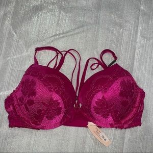 NWT Magenta Victoria’s Secret Bra